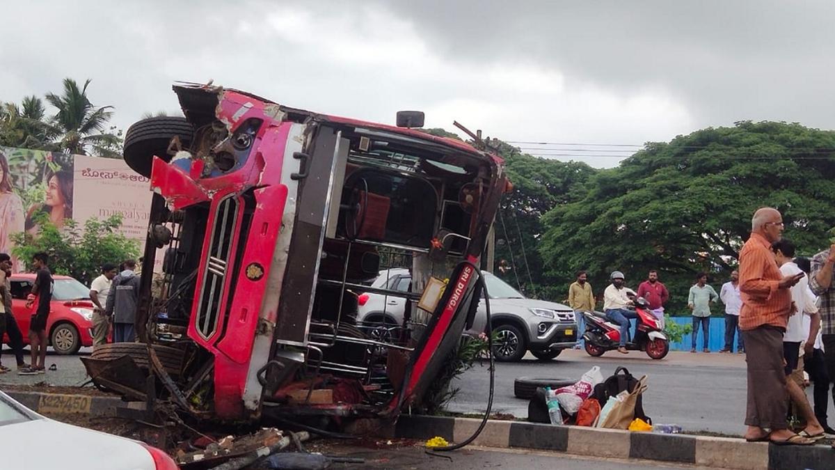 22 injured in bus accident in Udupi Latest News The Hindu